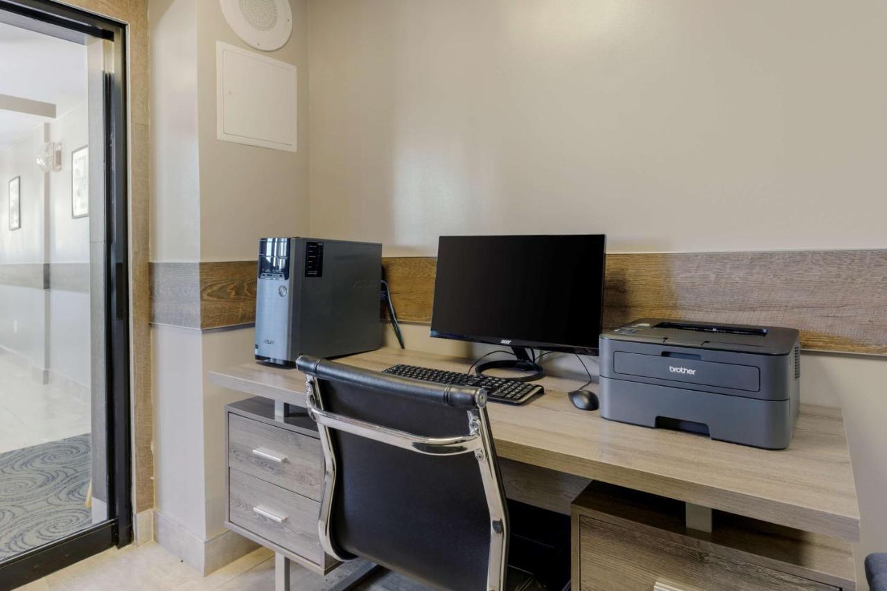 Best Western Plus Brooklyn Bay Hotel Nowy Jork Zewnętrze zdjęcie